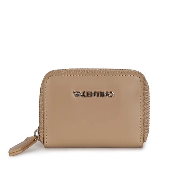 NWT Valentino by Mario Valentino Women's wallet Brown - Picture 1 of 5